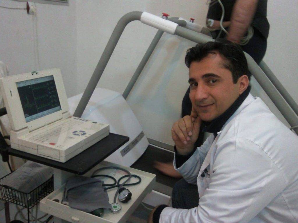 دکتر شاهرخ تقوی فوق تخصص قلب و عروق