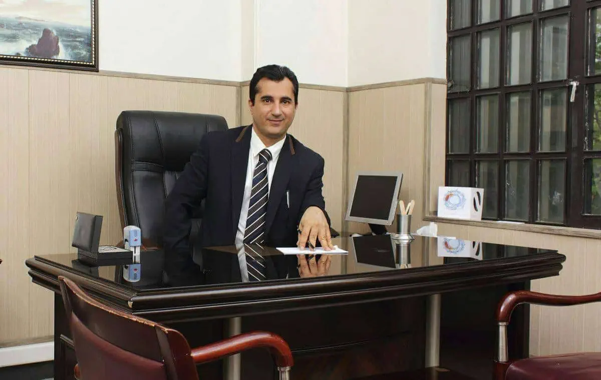 دکتر شاهرخ تقوی فوق تخصص قلب و عروق