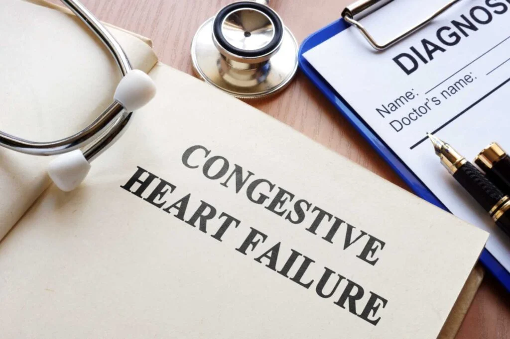 نارسایی قلبی congestive heart failure | چشمانداز زندگی بیماران مبتلا به نارسایی قلبی congestive heart failure دکتر شاهرخ تقوی❤️فوق تخصص قلب و عروق تصویری از قلب انسان و نشانههای نارسایی قلبی